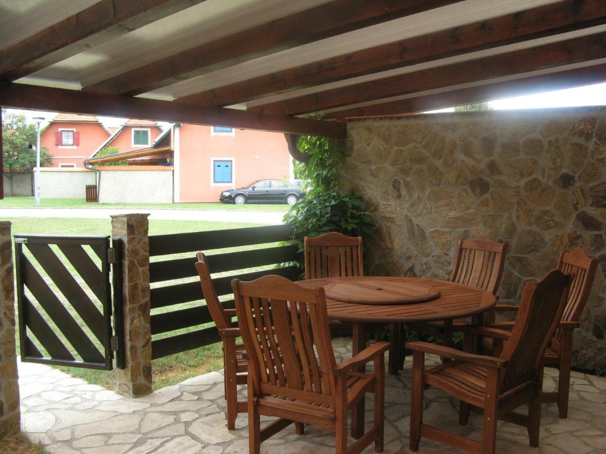 Apartma Geoteh Terme Catez 6032 Villa Krško Esterno foto